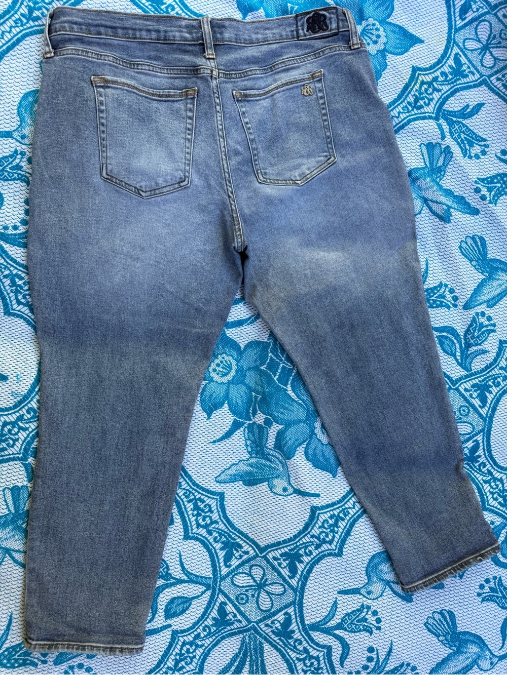 Rock & Republic Size 18 Capris Cropped Medium Wash Stretch Denim Jeans - Picture 4 of 8